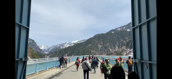 立山黒部アルペンルート門