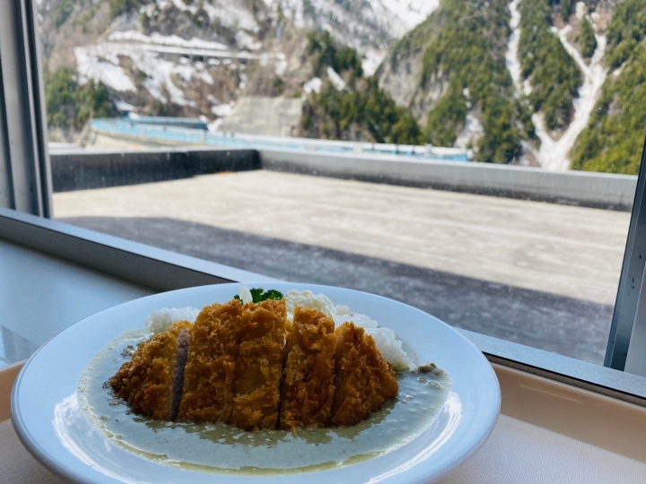 立山黒部アルペンルート　カレー