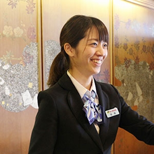稲村 梨紗