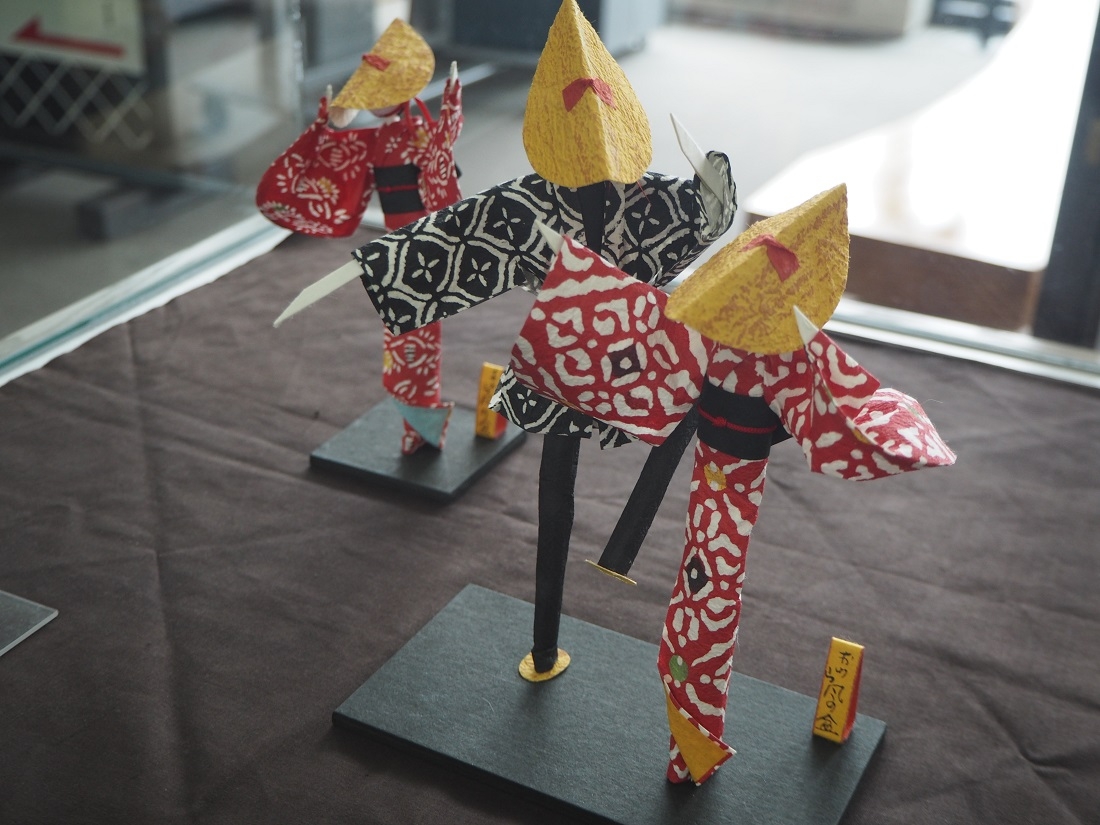 八尾　おわら人形