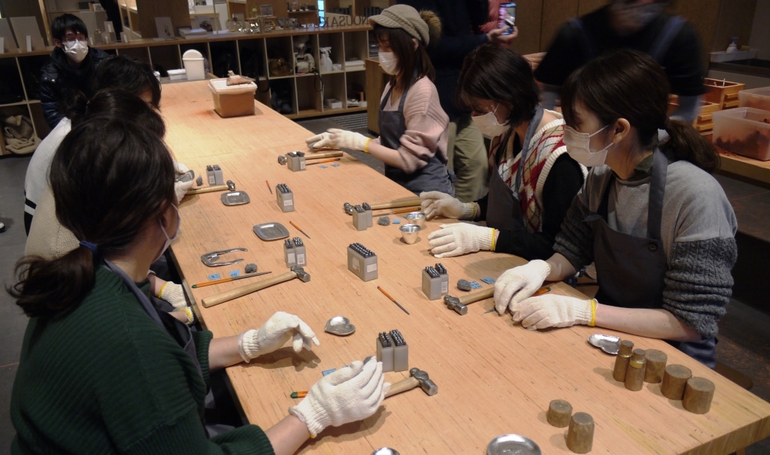 能作での鋳物体験